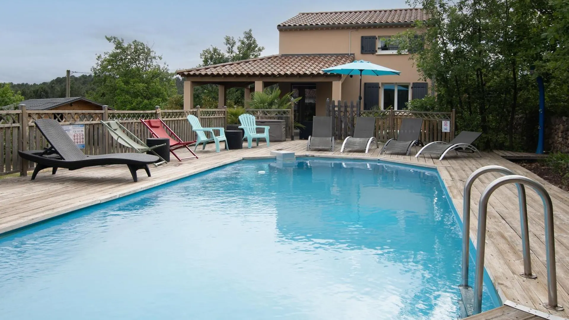 Villa La Feniere Payzac  0*, Payzac (Ardeche) France